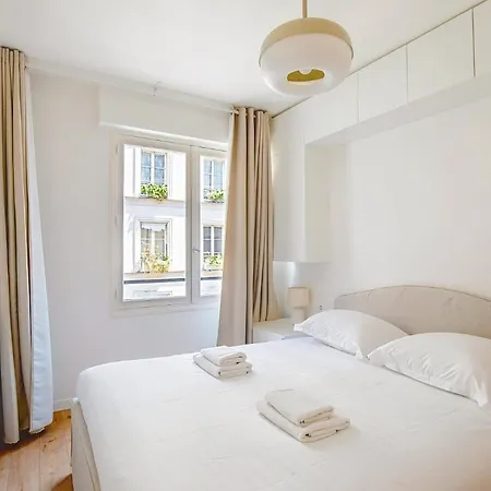 Guestready - Sunlit Elegance With The Eiffel View * Paris