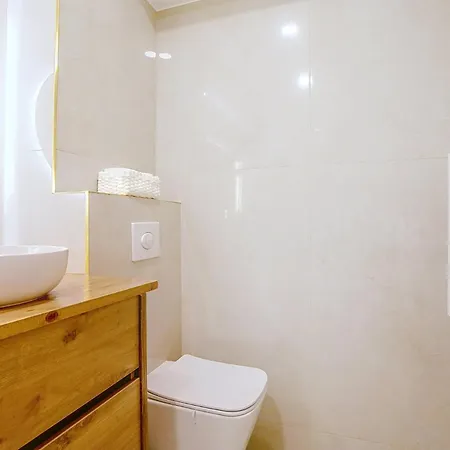 Guestready - Sunlit Elegance With The Eiffel View * Parijs